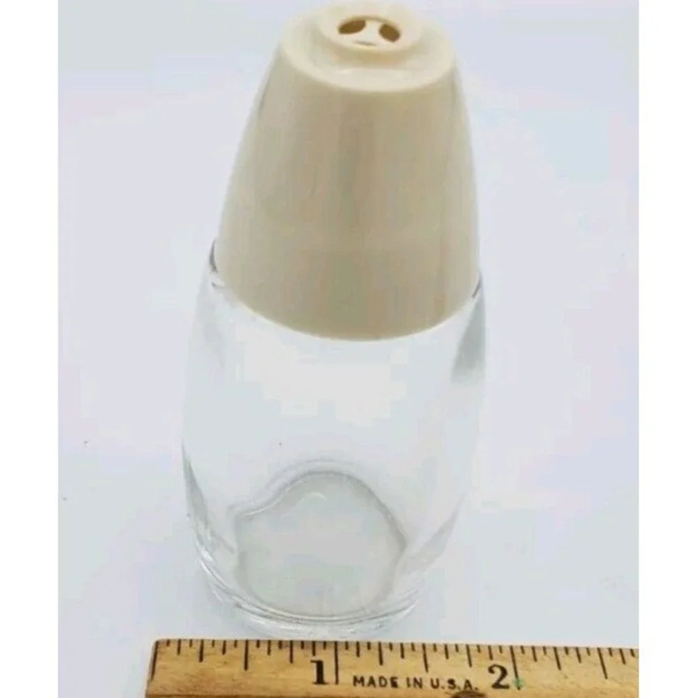 Vintage Gemco Ware the Pick One Toothpick Dispenser‎ Holder Almond Plastic Glass